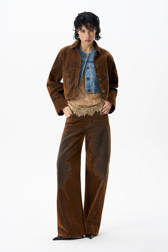 Джинсы с эффектом велюра