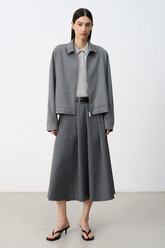 Вискозная куртка на молнии