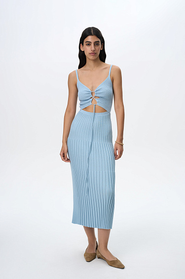 Сарафан с юбкой плиссе и шнуровкой