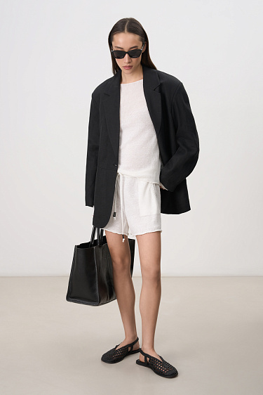 Короткие шорты из 100% льна