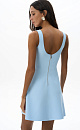 Трикотажное мини платье в стиле baby doll на широких бретелях. Круглый вырез, застежка сзади на молнию. Платье связано из плотной эластичной вискозы, что позволяет прилегать по фигуре и держать объем у юбки.