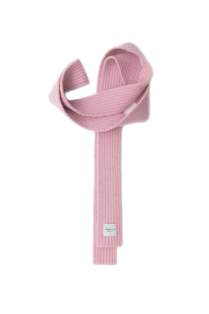 розовый Трикотажный шарф из шерсти с добавлением мохера. Изделие выполнено в рубчик. С брендированным ярлыком.