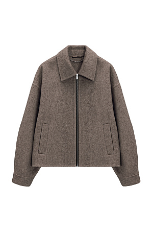 коричневый Жакет на молнии из 100% шерсти. Модель свободного кроя с отложным воротником, спущенной линией плеч и двумя боковыми карманами. Застежка на молнию. Брендированный ярлык на спине.