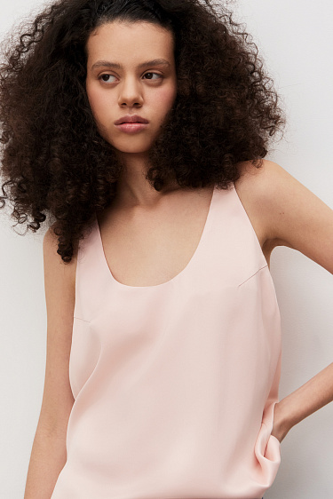 Майка из атласной вискозы