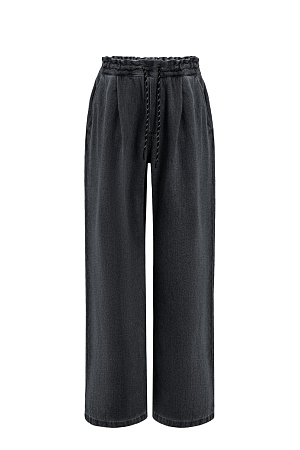 серый Джинсы на кулиске из 100% хлопка с текстурой в диагональный рубчик. Модель прямого кроя с высокой посадкой. 2 боковых кармана. 