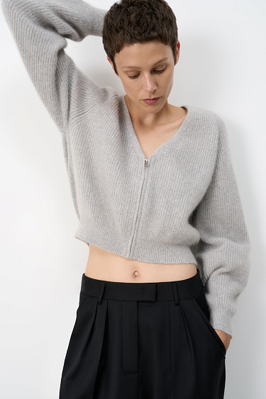 Кардиган на молнии с пухом лисы