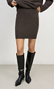Трикотажная юбка длины мини из шерсти с добавлением кашемира. Модель по фигуре с эластичным поясом на резинке.