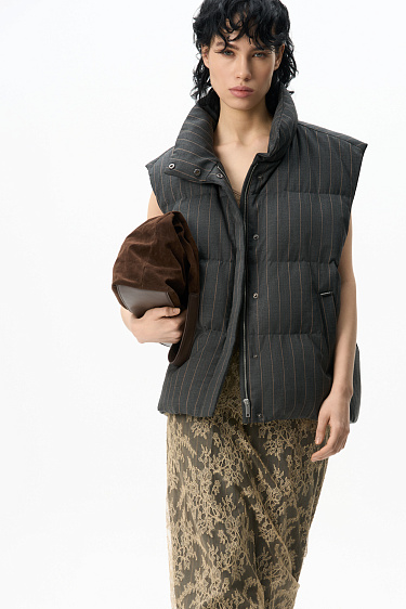 Жилет на пуху