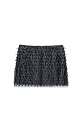 Юбка длины мини с объемным геометрическим дизайном и бахромой. Застежка на молнию сбоку. Изделие выполнено на подкладке.