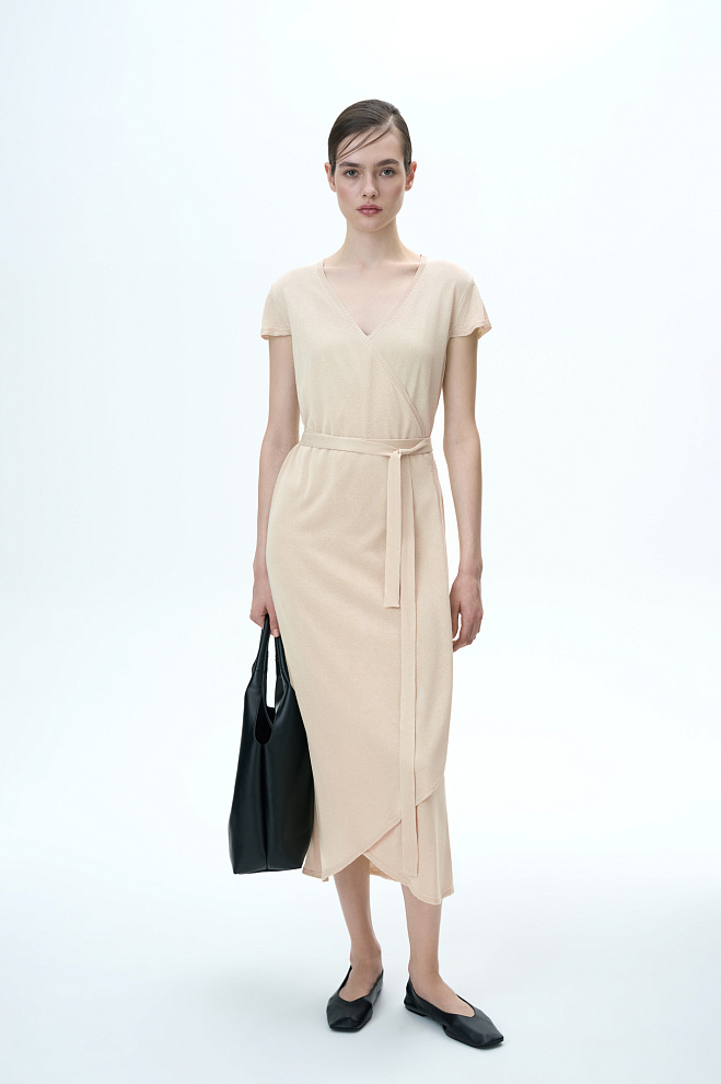 Платье миди на запах