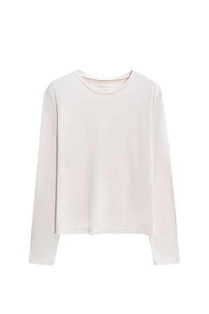 молочный Базовый лонгслив из хлопка с добавлением шерсти. Модель по фигуре с длинными рукавами и круглым вырезом горловины.