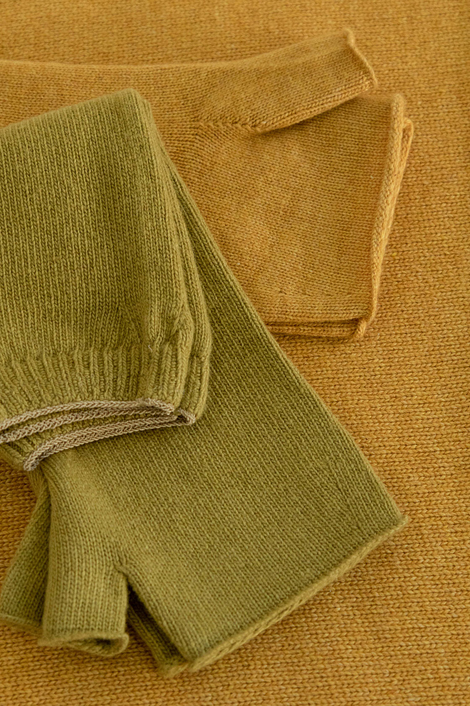 Трикотажные митенки из кашемира и шерсти