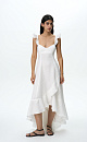 Сарафан длины миди из 100%&nbsp;&nbsp;льна. Модель без рукавов на широкиз лямках с оборками, открытой спиной, асимметричным низом и воланами на юбке. 