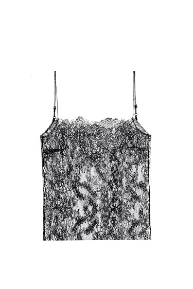 Топ из тонкого кружева