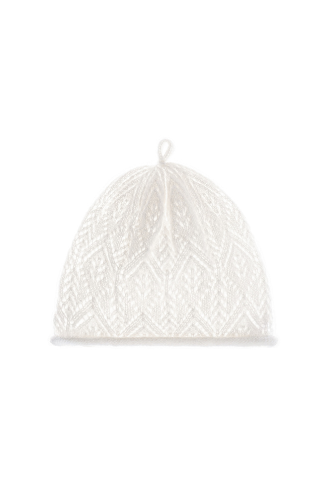 Ажурная шапка из шерсти альпака