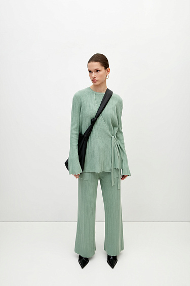 Джемпер с имитацией запаха