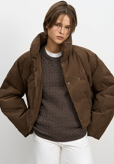 Пуховик с воротником-стойкой