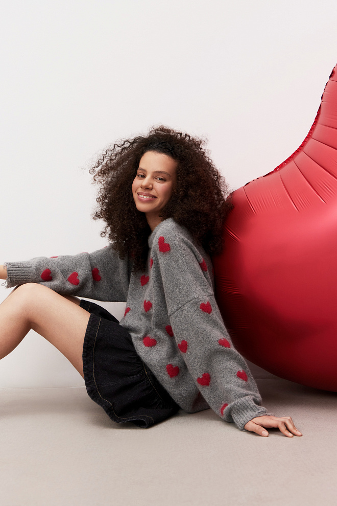 Джинсовая юбка мини с карманами сердечками