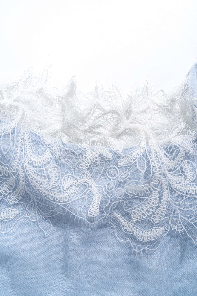 Лонгслив из шерсти мериноса с кружевом