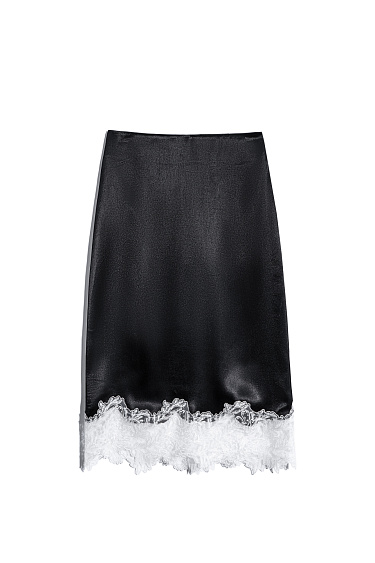 Атласная юбка миди с кружевом