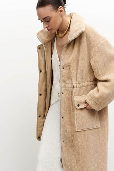 Утепленное пальто из экомеха