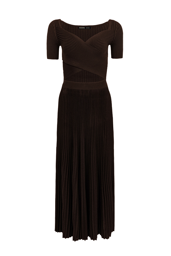 Платье с перекрещенными деталями лифа