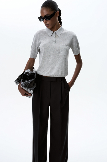 Футболка с накладным карманом