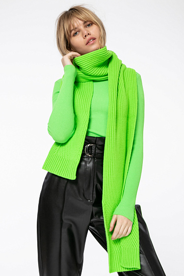 Длинный шарф из шерсти