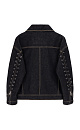Oversize куртка из денима без подкладки с отложным воротником, боковыми карманами и широким поясом с пряжкой. Длинные рукава декорированы шнуровкой. Асимметричная застежка на молнию.