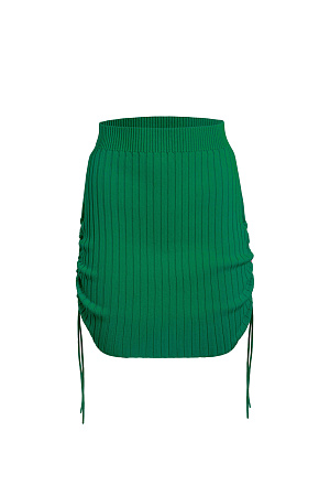 зеленый Трикотажная юбка длины мини из вискозы. Модель с драпировкой по бокам, регулируемой кулиской и эластичным поясом на резинке. Дополнить образ можно топом в таком же стиле. 