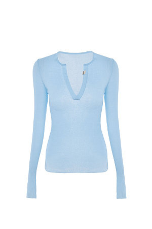 голубой Трикотажный полупрозрачный лонгслив из хлопка с добавлением полиамида. Модель приталенного силуэта с длинными рукавами, V-образным вырезом и брендированным ярлыком на планке.