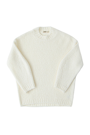 белый Трикотажный джемпер из мягкой пряжи с добавлением мохера. Модель свободного силуэта со спущенным плечом.