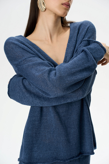 Джемпер с V-образным вырезом из 100% льна