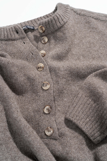 Джемпер из шерсти яка