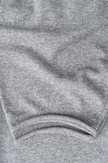 Брюки-бананы из кашемира