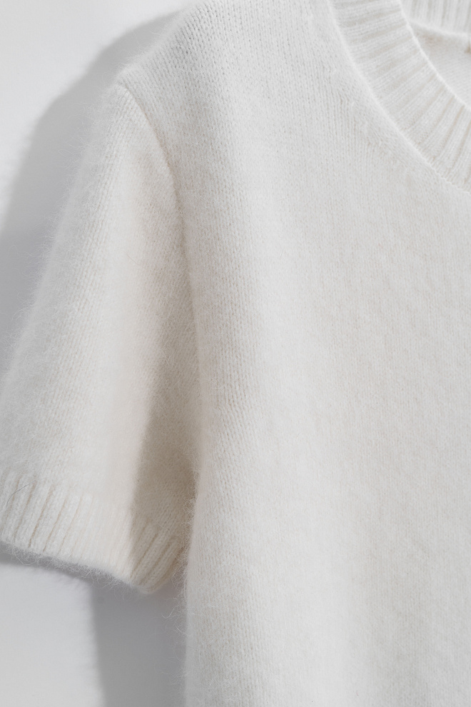 Футболка из пуха лисы