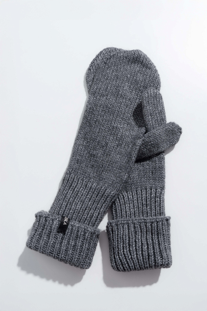 Варежки из шерсти альпака