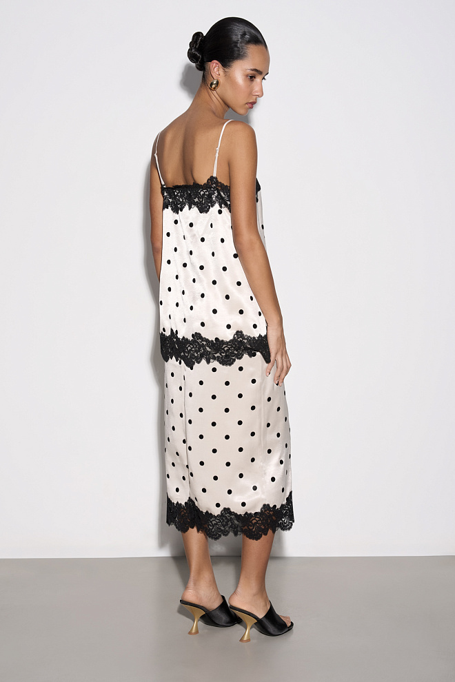 Атласная юбка в горох 