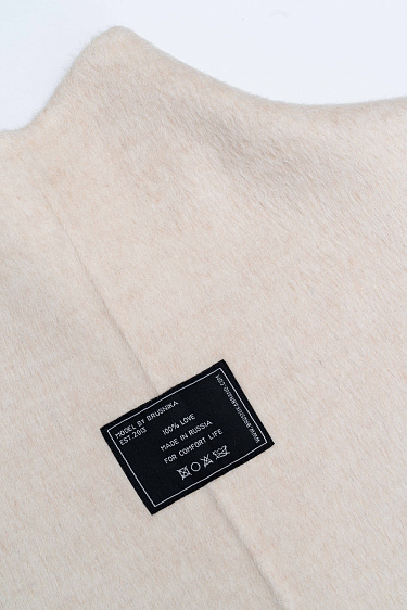 Шерстяная куртка на молнии