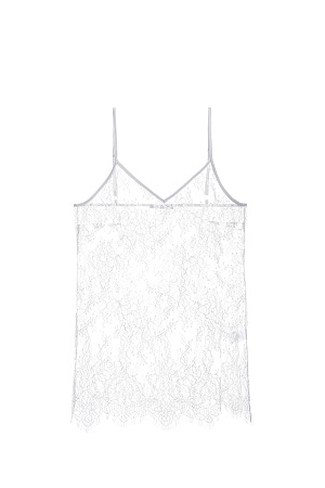 белый Топ из тонкого кружева. Модель с треугольным лифом, на регулируемых бретельках. Изделие выполнено без подкладки.