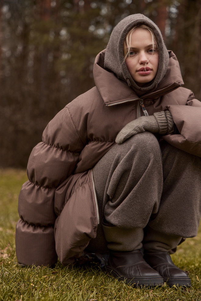 Трикотажные брюки-бананы из кашемира и шерсти 