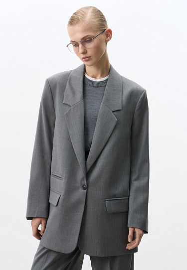 Классический жакет с разрезами по бокам