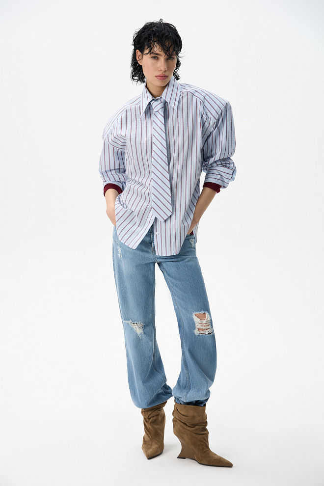 Рубашка в полоску с подплечниками