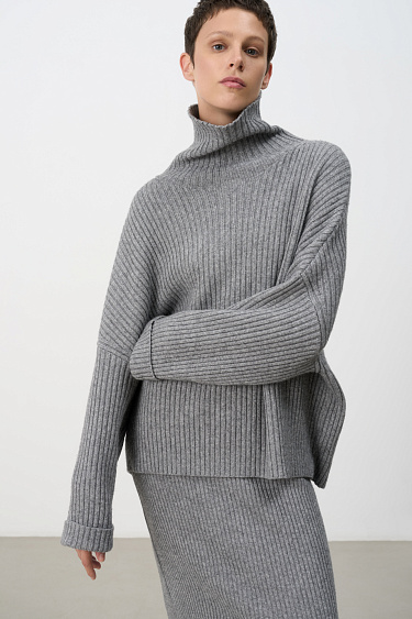 Джемпер в рубчик из кашемира и шерсти