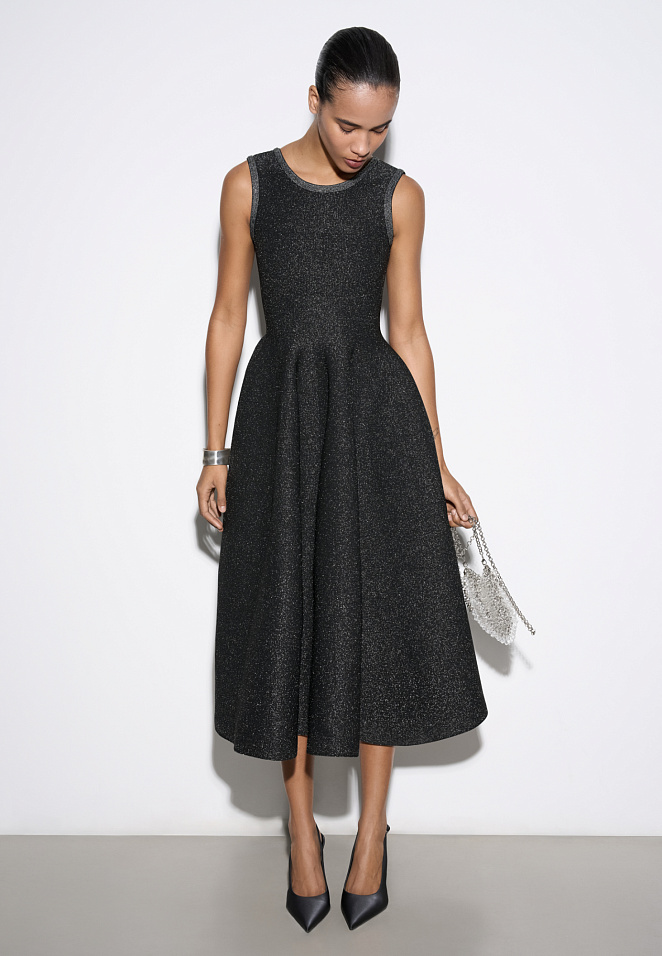 Трикотажное платье миди с люрексом