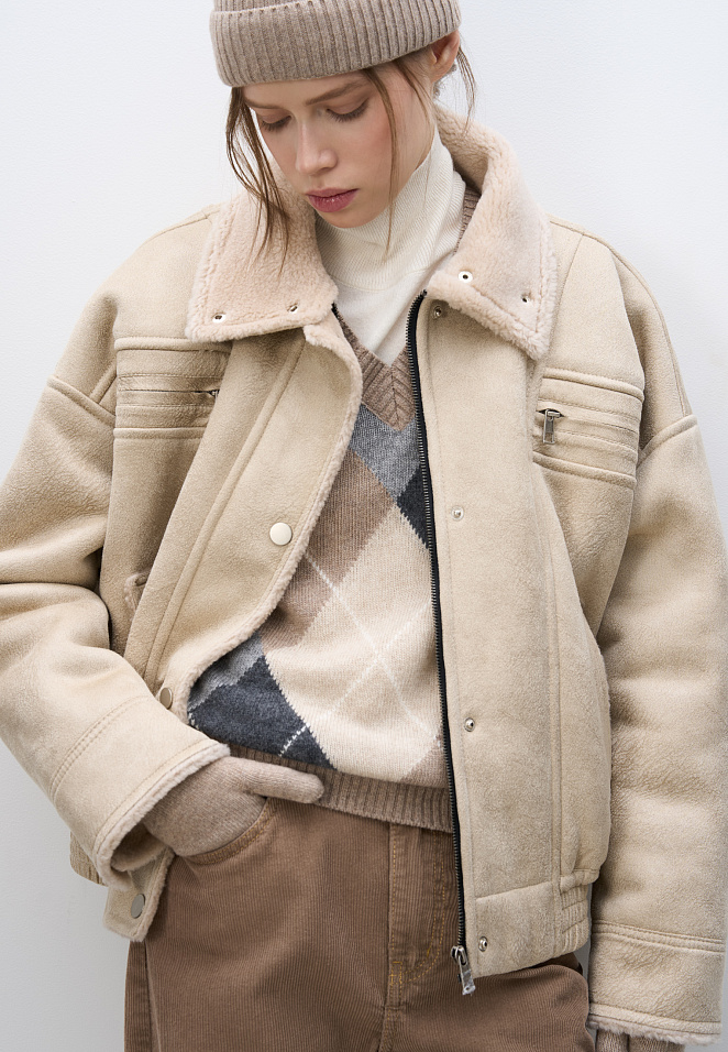 Шерстяной бомбер с воротником-стойкой