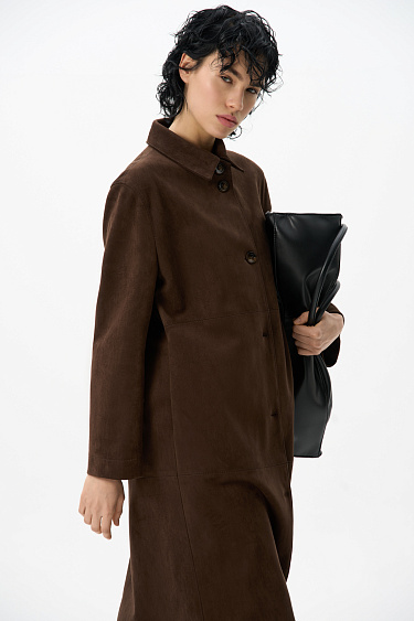 Тренч с отделкой под замшу