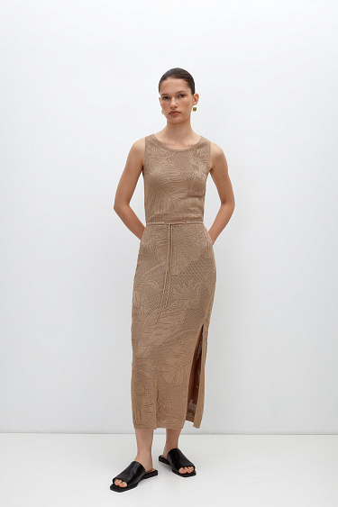 Ажурное платье миди с растительным орнаментом