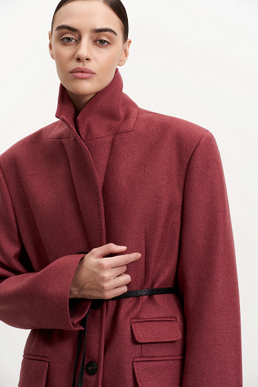 Шерстяное пальто на двух пуговицах 