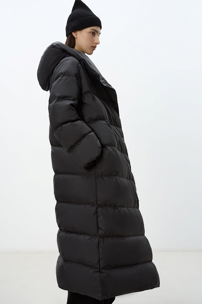 Пальто-пуховик с капюшоном